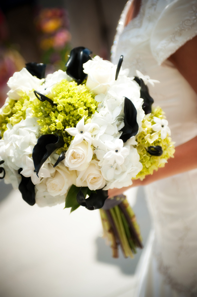 I loved this bouquet super traditional with a unique modern spin and i 