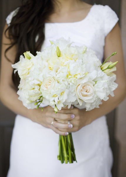 creamy bridal bouquet garden rose lisianthus cream pale pink white bridal 